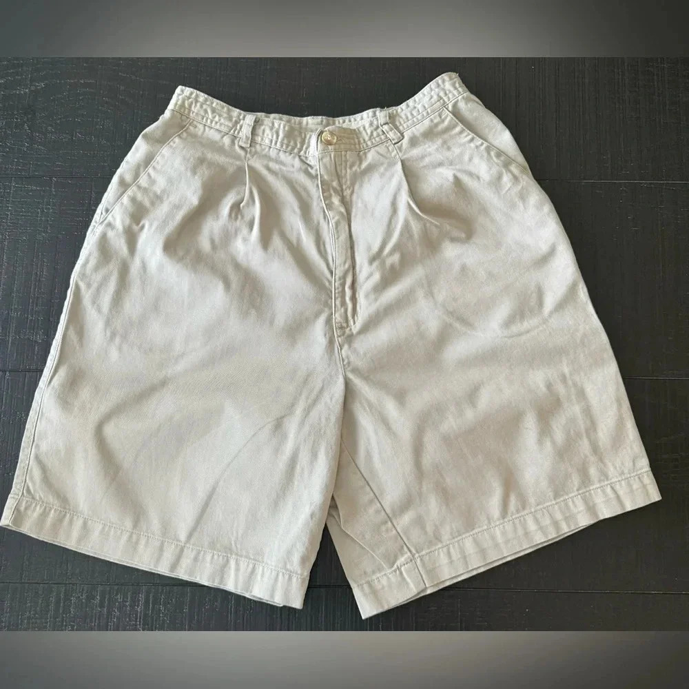 St Johns Bay Womens Size 8 Tan Bermuda Shorts 100% Cotton